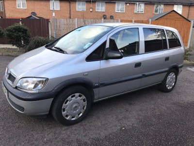 Opel zafira a állítható magasságú futómű