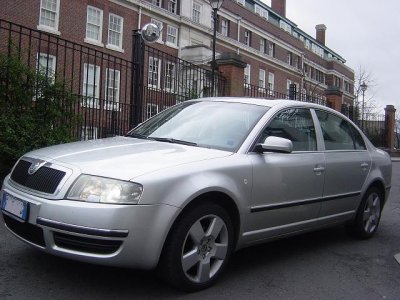 Skoda superb (typ: 3u) fix magasságú futómű