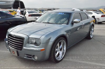 Chrysler 300c állítható magasságú futómű