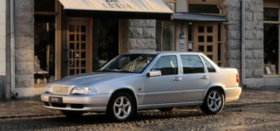 Volvo 850 állítható magasságú futómű
