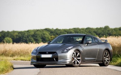 Nissan gtr r35 ültetőrugó