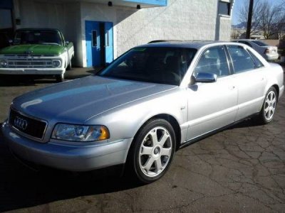 Audi a8 (typ: d2) airride